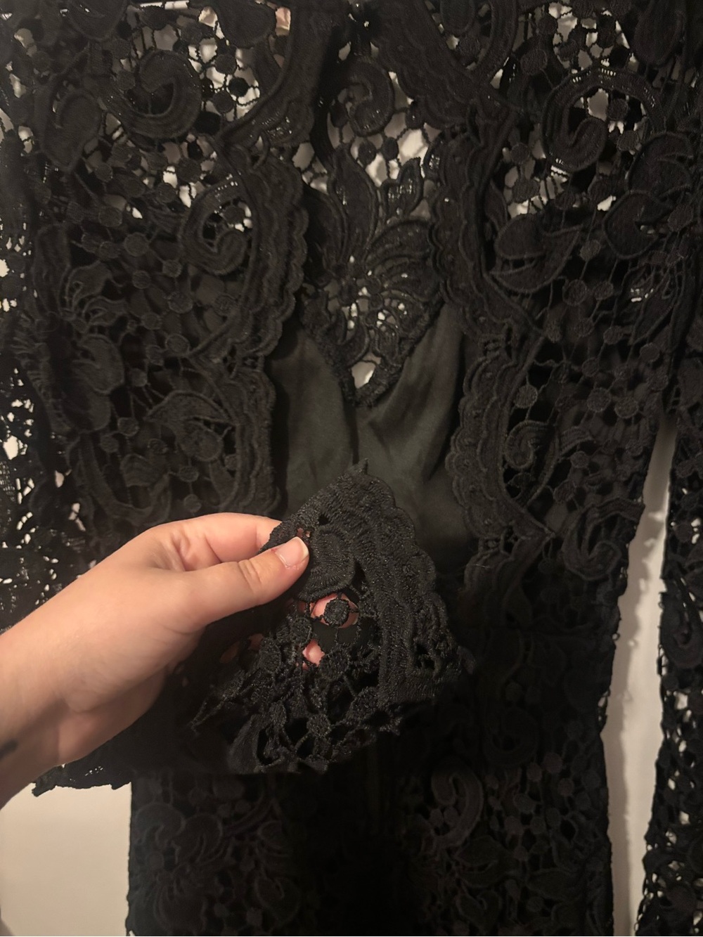 Whimsigoth Feminine Flirty L'ATISTE Black Floral Lace Sheath Dress Small - Picture 5 of 5